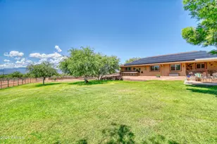 1355 S Desert Holly Trail, Cornville, AZ 86325 - Photo 34