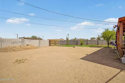 2529 N 40th Avenue, Phoenix, AZ 85009 - Photo 24