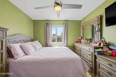 2529 N 40th Avenue, Phoenix, AZ 85009 - Photo 16