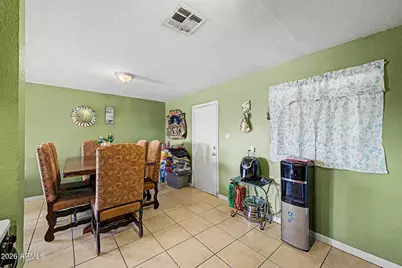 2529 N 40th Avenue, Phoenix, AZ 85009 - Photo 10