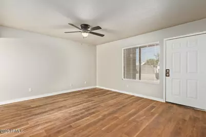 2223 W Dora Street, Mesa, AZ 85201 - Photo 8