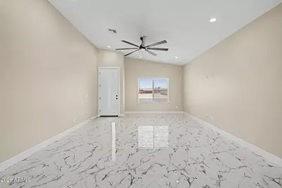 9889 W Heather Drive, Arizona City, AZ 85123 - Photo 8