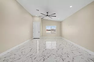 9889 W Heather Dr, Arizona City, AZ 85123 - Photo 8