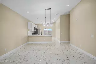 9889 W Heather Dr, Arizona City, AZ 85123 - Photo 10