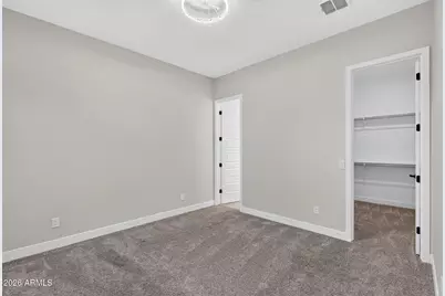 11681 N 170th Lane, Surprise, AZ 85388 - Photo 32