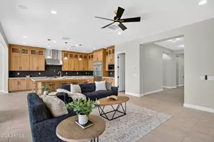 11681 N 170th Ln, Surprise, AZ 85388 - Photo 10