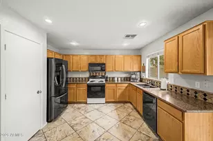 1975 E Aloe Pl, Chandler, AZ 85286 - Photo 10