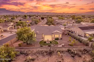8348 South Lucky Seven Court, Gold Canyon, AZ 85118 - Photo 2