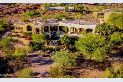 4836 E White Gates Drive, Phoenix, AZ 85018 - Photo 32