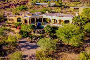 4836 E White Gates Dr, Phoenix, AZ 85018 - Photo 32