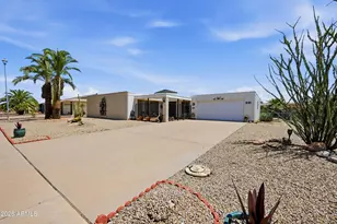 9701 W Briarwood Cir N, Sun City, AZ 85351 - Photo 2