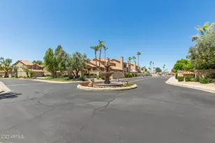 7961 E Joshua Tree Ln, Scottsdale, AZ 85250 - Photo 28