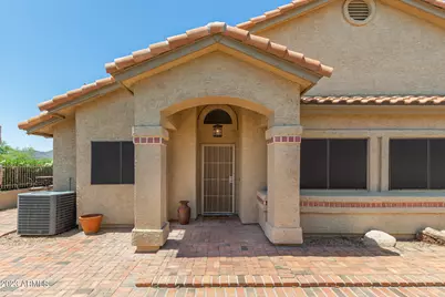 7961 E Joshua Tree Lane, Scottsdale, AZ 85250 - Photo 6