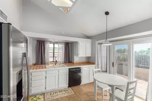 7961 E Joshua Tree Ln, Scottsdale, AZ 85250 - Photo 14