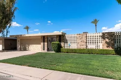 18226 N 104th Avenue, Sun City, AZ 85373 - Photo 2