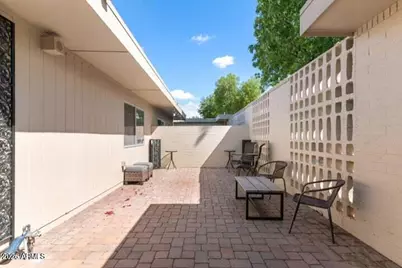 18226 N 104th Avenue, Sun City, AZ 85373 - Photo 4