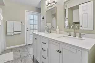 3017 W Sahuaro Dr, Phoenix, AZ 85029 - Photo 12