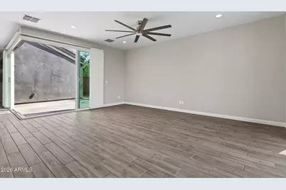 2004 E Park View Lane, Phoenix, AZ 85024 - Photo 12