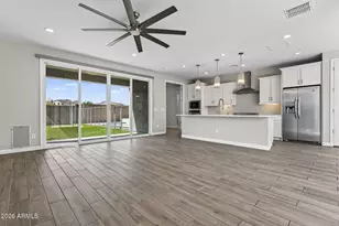 2004 E Park View Ln, Phoenix, AZ 85024 - Photo 14
