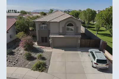11595 W Holly Street, Avondale, AZ 85392 - Photo 2
