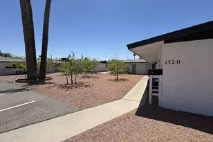 1320 N 48th Pl, Phoenix, AZ 85008 - Photo 2