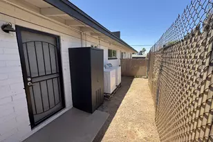 1320 N 48th Pl, Phoenix, AZ 85008 - Photo 12