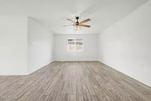 3529 W Acapulco Ln, Phoenix, AZ 85053 - Photo 8