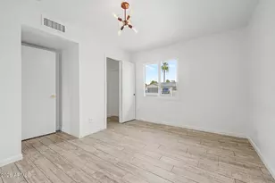 3529 W Acapulco Ln, Phoenix, AZ 85053 - Photo 20
