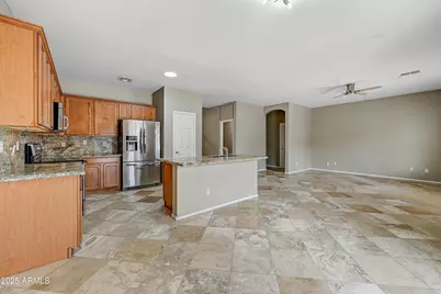 17817 W Acapulco Lane, Surprise, AZ 85388 - Photo 6