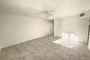 308 E Vogel Ave, Phoenix, AZ 85020 - Photo 14