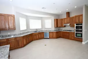 3315 W Pinnacle Vista Dr, Phoenix, AZ 85083 - Photo 10