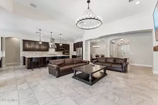 9282 W Patrick Ln, Peoria, AZ 85383 - Photo 4