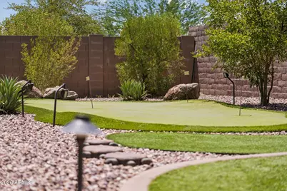 9282 W Patrick Lane, Peoria, AZ 85383 - Photo 14