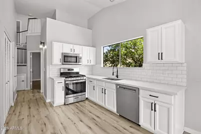 10359 E Davenport Drive, Scottsdale, AZ 85260 - Photo 10