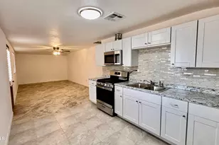 6433 W Fairmount Ave, Phoenix, AZ 85033 - Photo 16