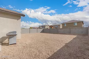 15807 W Port Royale Ln, Surprise, AZ 85379 - Photo 26
