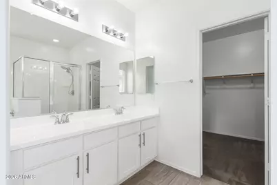 15807 W Port Royale Lane, Surprise, AZ 85379 - Photo 18