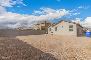 15807 W Port Royale Ln, Surprise, AZ 85379 - Photo 24
