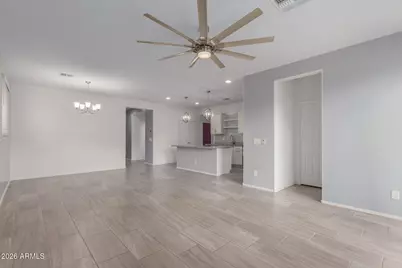 15807 W Port Royale Lane, Surprise, AZ 85379 - Photo 6
