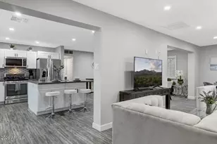 7846 E Belleview St, Scottsdale, AZ 85257 - Photo 12