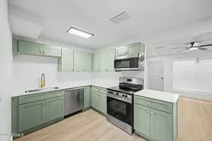 2223 S McClintock Dr, Tempe, AZ 85282 - Photo 2