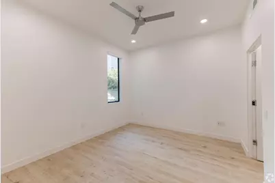531 E Willetta Street #206, Phoenix, AZ 85004 - Photo 8