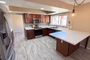15652 W Calavar Rd, Surprise, AZ 85379 - Photo 2