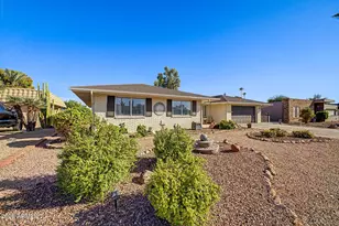 9321 W Briarwood Cir, Sun City, AZ 85351 - Photo 2