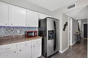 6558 S Granada Dr, Tempe, AZ 85283 - Photo 16