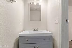 2633 W Ocotillo Rd, Phoenix, AZ 85017 - Photo 24