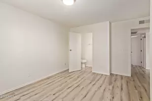 2633 W Ocotillo Rd, Phoenix, AZ 85017 - Photo 18