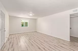 2633 W Ocotillo Rd, Phoenix, AZ 85017 - Photo 10