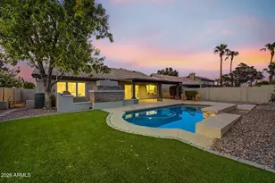 4361 E Meadow Dr, Phoenix, AZ 85032 - Photo 4