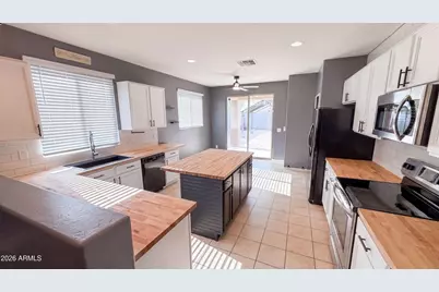 18175 W Carlota Lane, Surprise, AZ 85387 - Photo 2